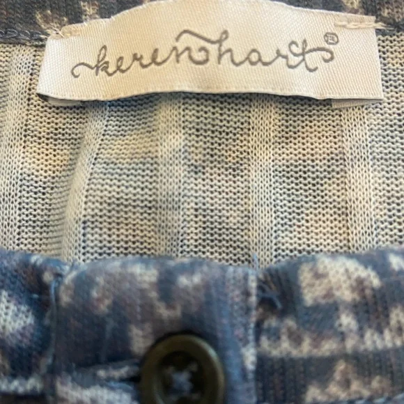 KEREN hart Purple, Blue and Grey Patterned Long Sleeve Top. - Picture 3 of 5